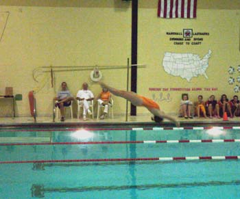 2005-09-17-diving-marshall150